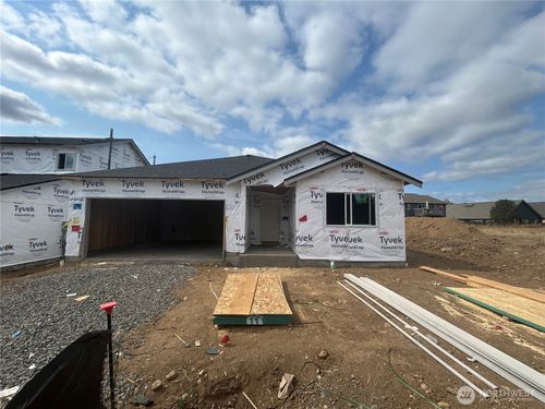 130 Pine Dr, Chehalis, WA, 98532-9633 | Card Image