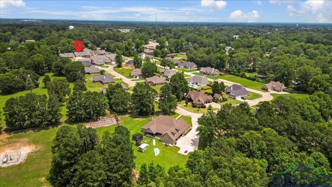 1210 Cobblestone Ct, House other with 3 bedrooms, 2 bathrooms and null parking in Carthage TX | Image 37