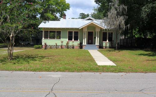 1204 Se Inglewood Ave, Lake City, FL, 32025-6738 | Card Image