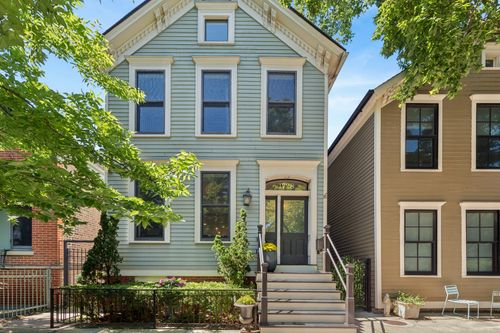 1728 N Hudson Ave, Chicago, IL, 60614-5611 | Card Image