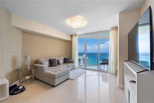 apt-3305-16699 Collins Ave, Sunny Isles Beach, FL, 33160-5422 | Card Image