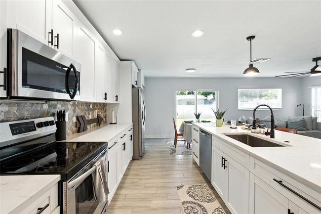 10302 Oakhaven Dr, House other with 4 bedrooms, 2 bathrooms and null parking in PINELLAS PARK FL | Image 22