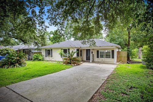 4535 Clermont Ave, Groves, TX, 77619-3013 | Card Image