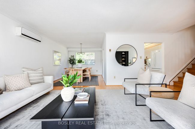 52 Ravencliff Cres, House other with 4 bedrooms, 2 bathrooms and 2 parking in Scarborough ON | Image 4