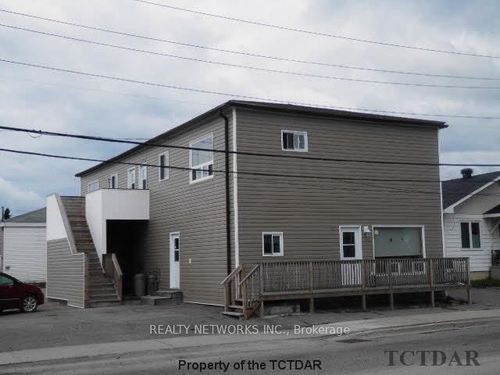 368 Cambridge Ave, Iroquois Falls, ON, P0K1E0 | Card Image