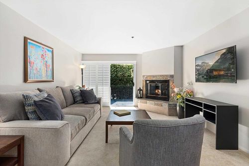 e105-1664 Circa Del Lago, San Marcos, CA, 92078 | Card Image