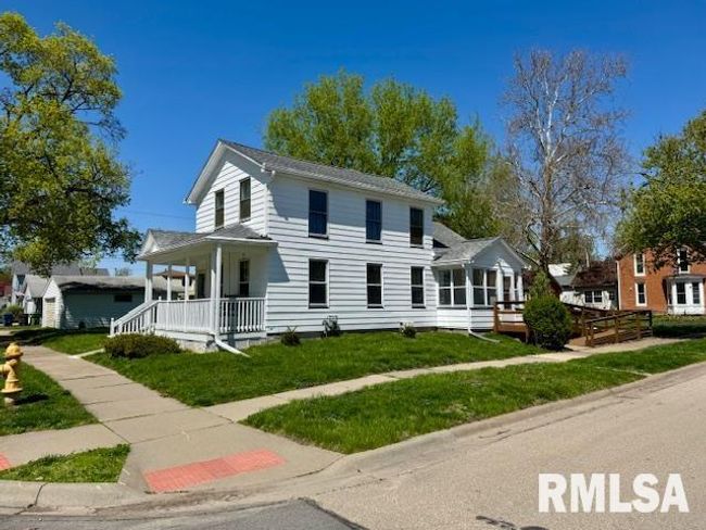 2334 N 6 Th St, House other with 3 bedrooms, 2 bathrooms and null parking in Clinton IA | Image 35