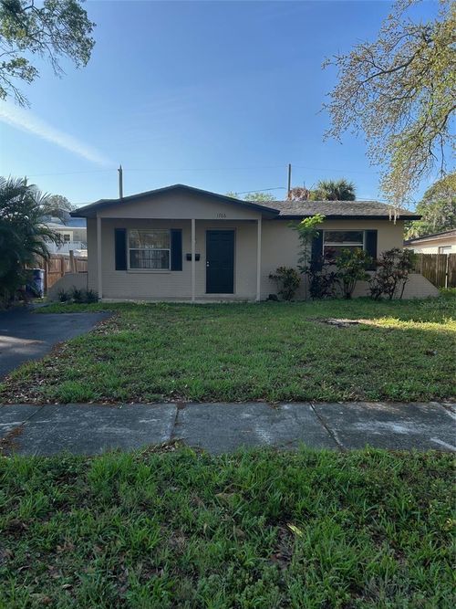 1766 Michigan Avenue Ne, ST PETERSBURG, FL, 33703 | Card Image