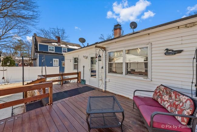 208 N Wisconsin St, House other with 3 bedrooms, 2 bathrooms and 8 parking in Carpentersville IL | Image 24