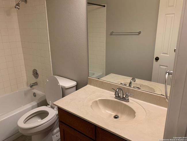 UNIT-1201 - 4212 Medical Dr, Condo with 2 bedrooms, 2 bathrooms and null parking in San Antonio TX | Image 26