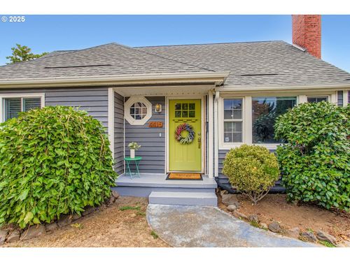 4415 Ne Oregon St, Portland, OR, 97213-2346 | Card Image