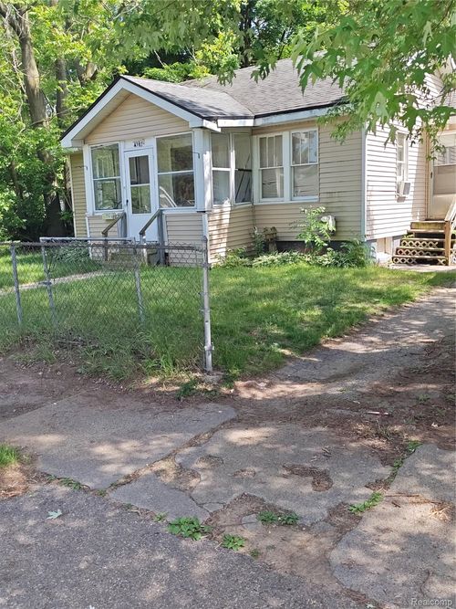 416 Dell Ave, Flint, MI, 48507-2742 | Card Image