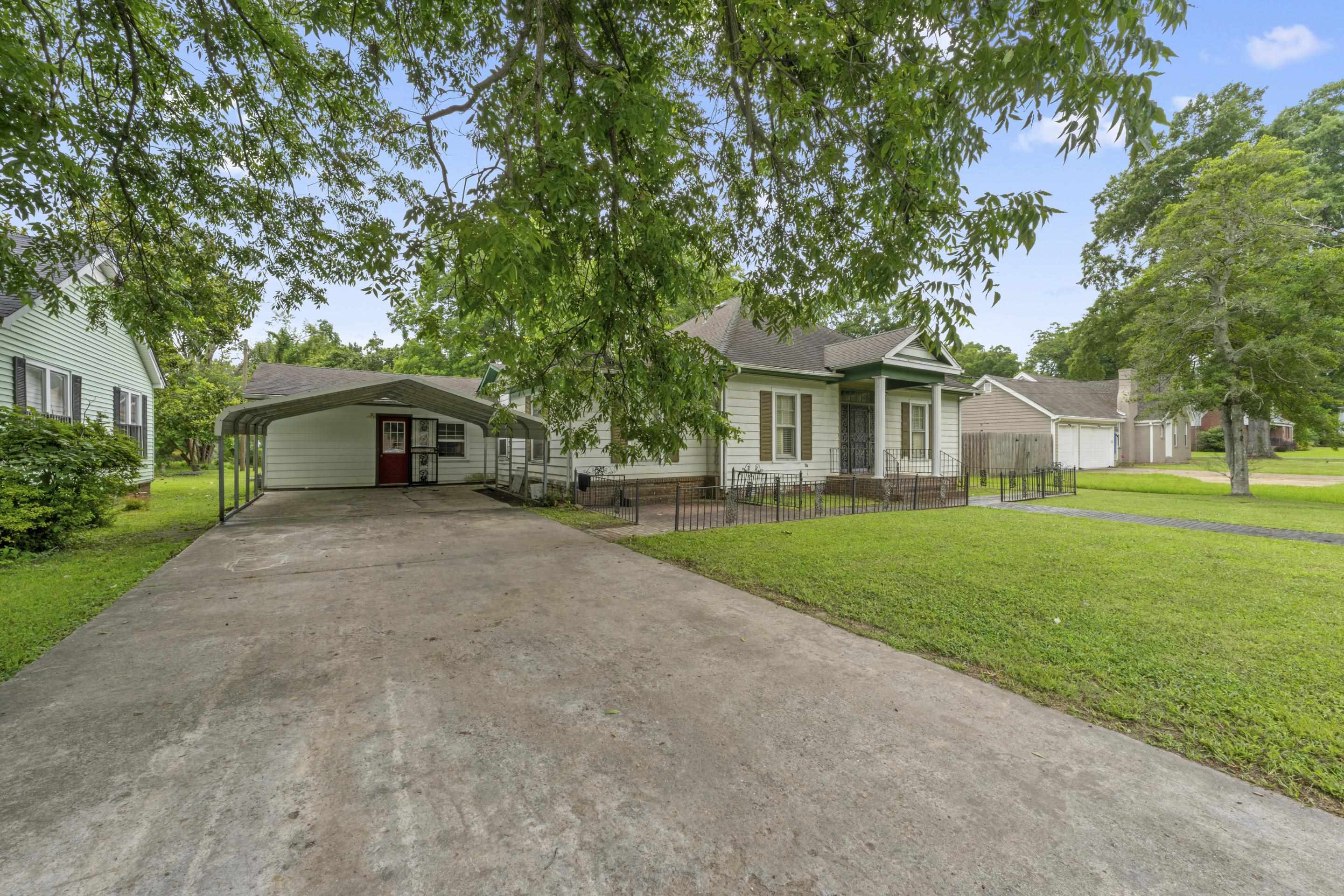 Residential in Whiteville 3