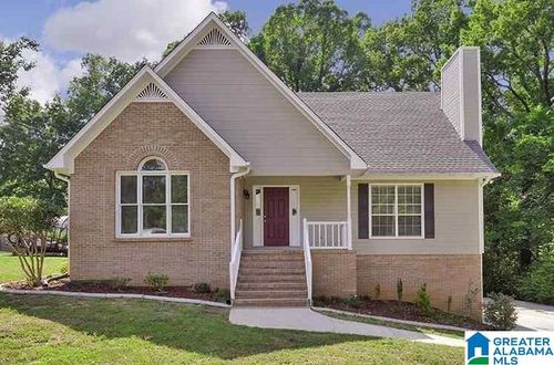 802 14th Ave, PLEASANT GROVE, AL, 35127-1498 | Card Image