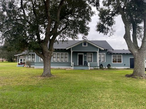 807 Clipson Road, Eagle Lake, TX, 77434 | Card Image