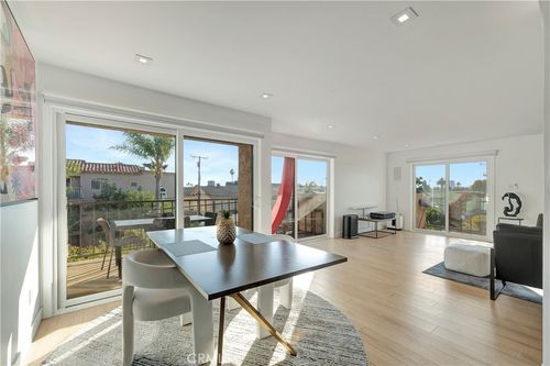 unit-308-605 Redondo Ave, Long Beach, CA, 90814-5067 | Card Image