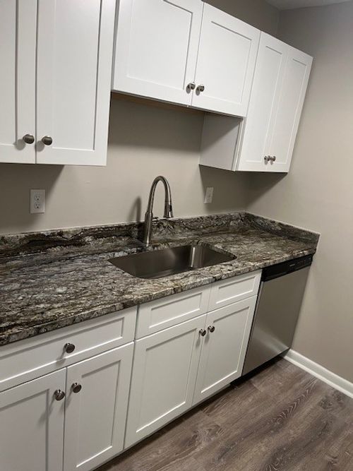 apt-a15-370 Wallace Rd, Nashville, TN, 37211-4857 | Card Image