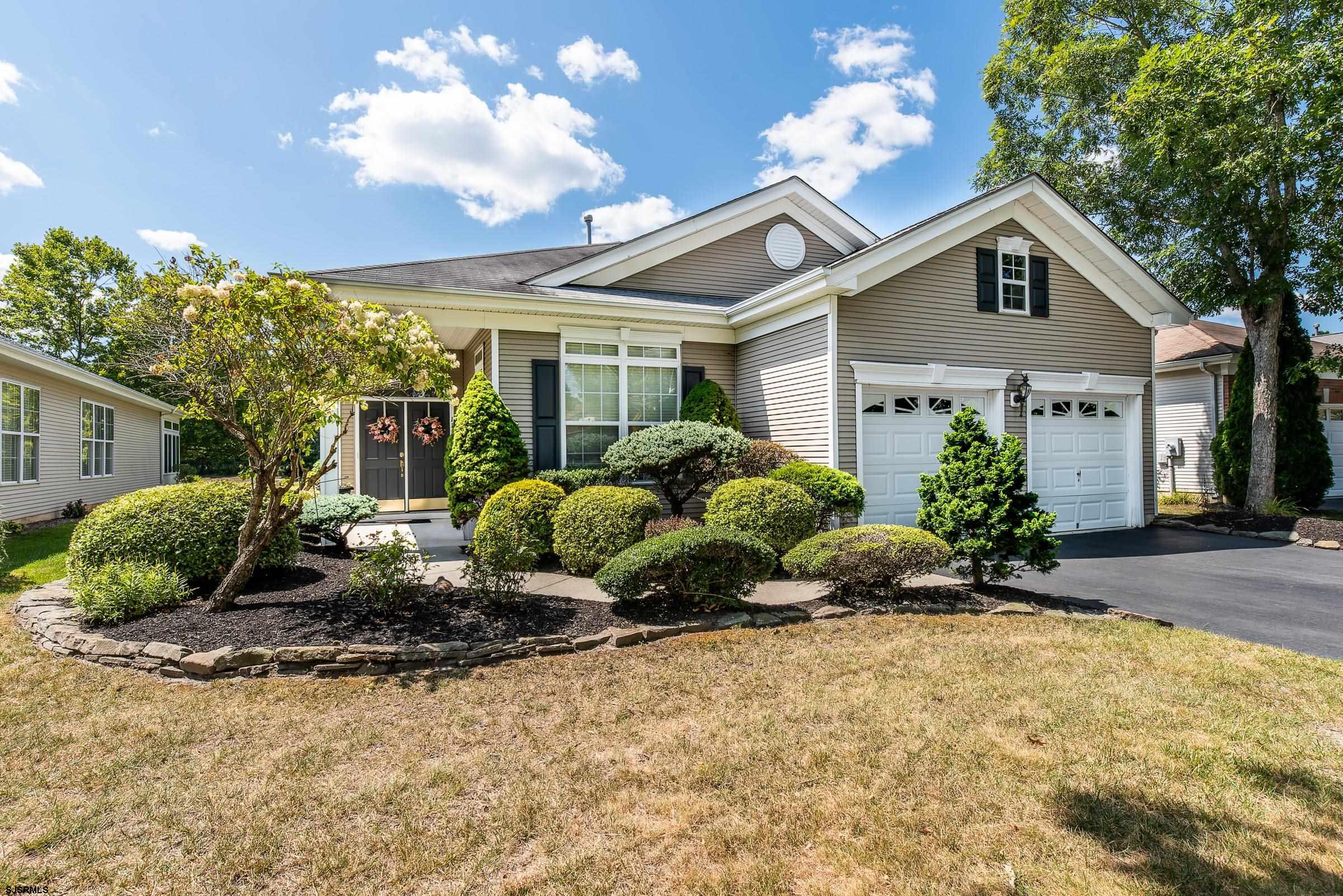 Southampton Dr, Galloway, NJ 08205