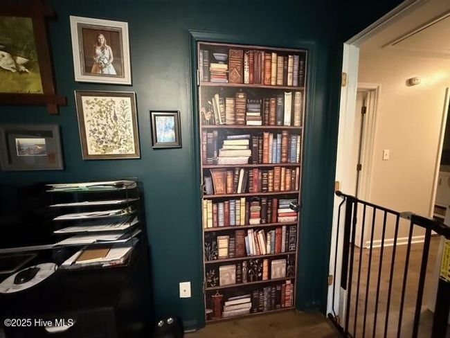 Closet Door | Image 29