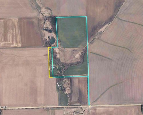 4256 W Egan Rd, LEAF RIVER, IL, 61047-9715 | Card Image