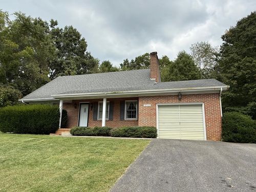 18343 Westwood Dr, Abingdon, VA, 24211-6927 | Card Image
