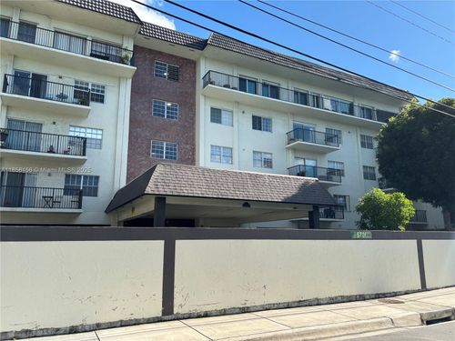 apt-322-5731 Nw 37th St, Virginia Gardens, FL, 33166-5779 | Card Image