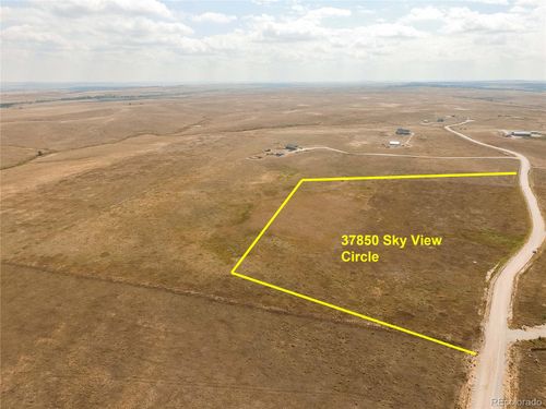 37850 Sky View Cir, Kiowa, CO, 80117-8998 | Card Image