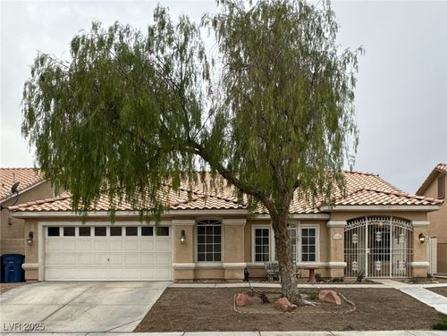 3981 Lone Mesa Dr, Las Vegas, NV, 89147-6835 | Card Image