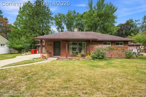 25261 Kildare St, Southfield, MI, 48033-2409 | Card Image
