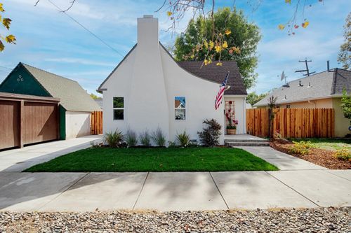 810 13th Street, Marysville, CA, 95901 | Card Image