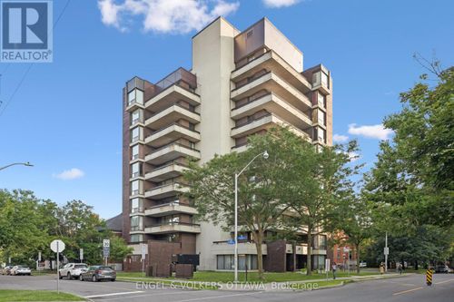 8a-400 Laurier Ave E, Ottawa, ON, K1N8Y2 | Card Image
