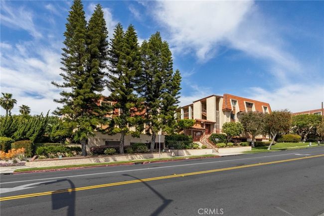 UNIT-132 - 2001 E 21 St St, Condo with 2 bedrooms, 2 bathrooms and 2 parking in Signal Hill CA | Image 28