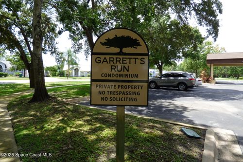 904-7801 Maplewood Dr, West Melbourne, FL, 32904-1438 | Card Image