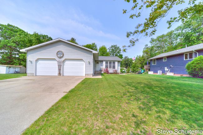 19151 Pine Grove Ct, House other with 2 bedrooms, 2 bathrooms and null parking in Spring Lake MI | Image 5