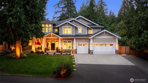 1709 223rd Ave Se, Sammamish, WA, 98075-9570 | Card Image