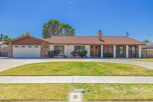 44625 Loneoak Ave, Lancaster, CA, 93534-2911 | Card Image