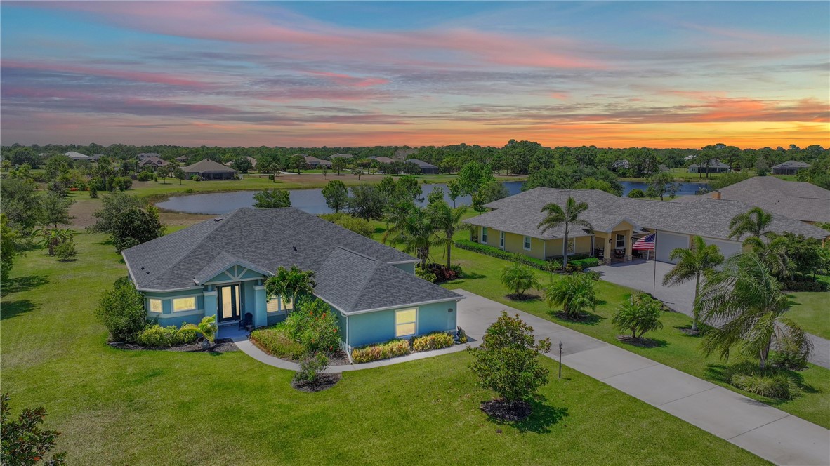 Gardenwood Cir, Grant, FL 32949