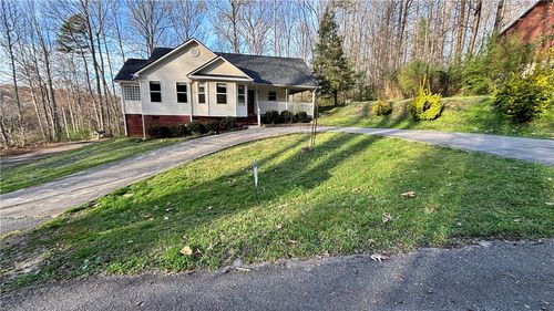 134 Glendale Ln, Easley, SC, 29640-6815 | Card Image