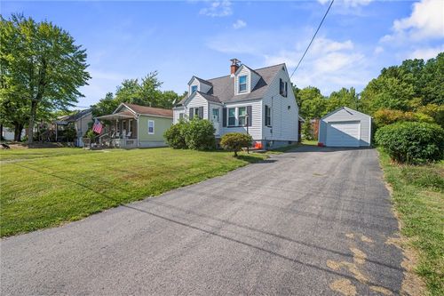 2189 Woodbine Dr, Hermitage, PA, 16148-2906 | Card Image