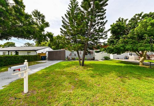 4114 W Olive St, TAMPA, FL, 33616-1236 | Card Image