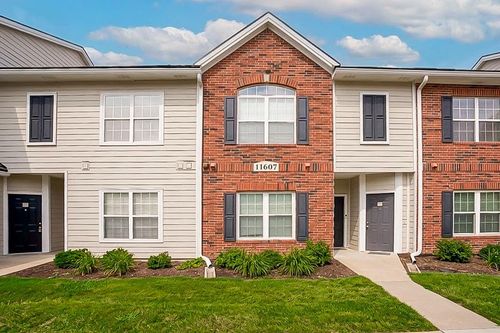 e-11607 Tomahawk Creek Pkwy, Leawood, KS, 66211-2623 | Card Image