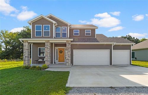 81 Se 461 Road, Warrensburg, MO, 64093 | Card Image