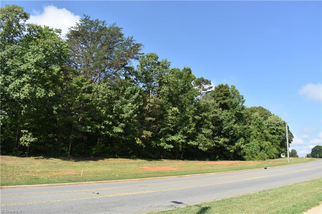 Land in Winston-Salem 4
