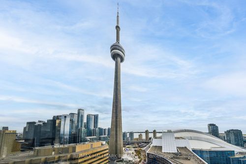 2712-300 Front St W, Toronto, ON, M5V0E9 | Card Image
