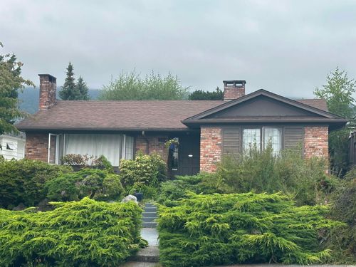 1131 Fulton Ave, West Vancouver, BC, V7T1N4 | Card Image