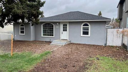 1116 37 St Se, Calgary, AB, T2A1E3 | Card Image