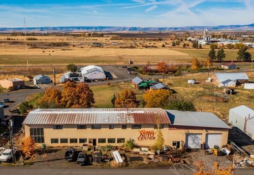 702 N D St, Grangeville, ID, 83530-1136 | Card Image