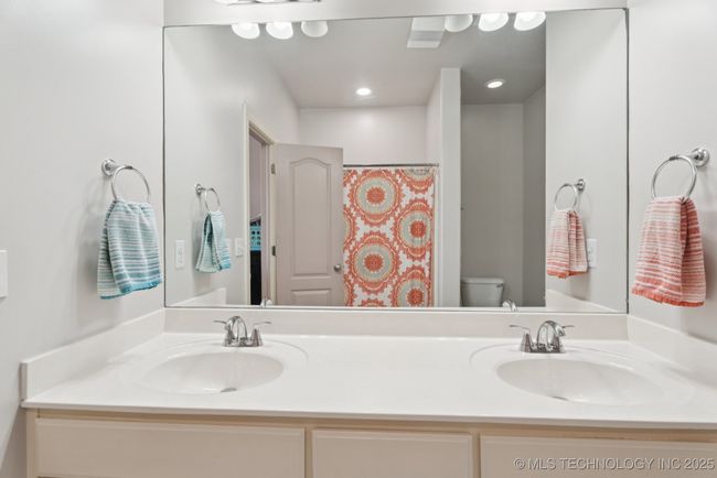 316 E 44 Th St, House other with 4 bedrooms, 5 bathrooms and null parking in Sand Springs OK | Image 35