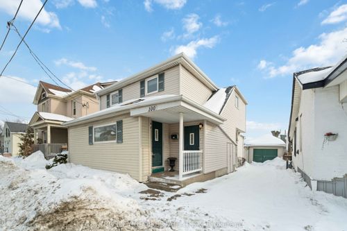 100 Niagara St, St Catharines, ON, L2R4L4 | Card Image