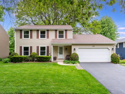 1813 Clyde Dr, Naperville, IL, 60565-2351 | Card Image
